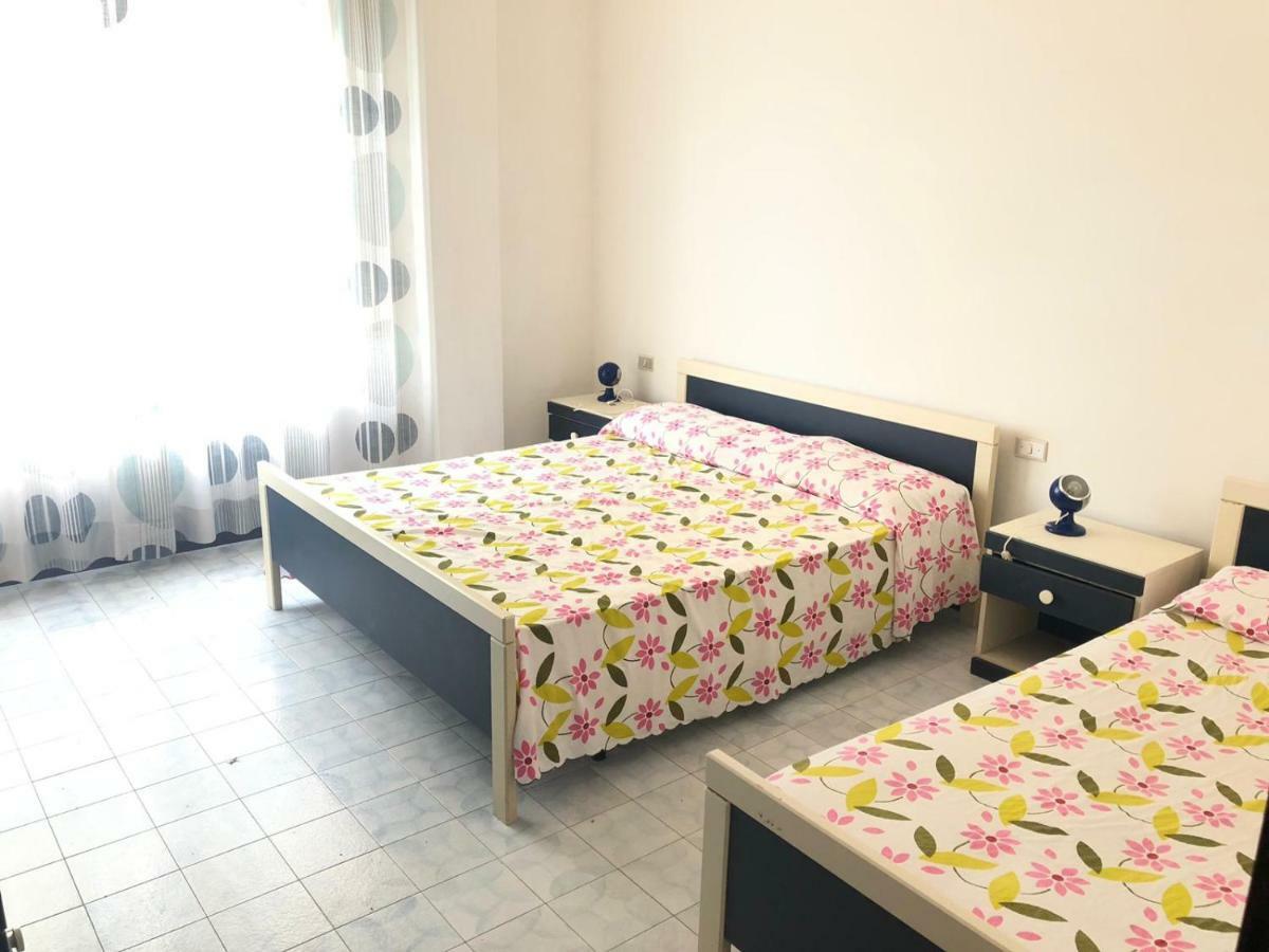 Residence Faro - Walterigato Apartments Solo Per Famiglie Lido di Jesolo Zewnętrze zdjęcie