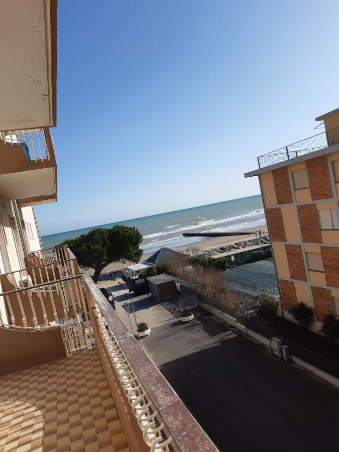 Residence Faro - Walterigato Apartments Solo Per Famiglie Lido di Jesolo Zewnętrze zdjęcie